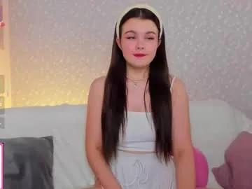 Freechat angelic_pricess on Chaturbate