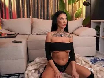 Freechat angelinarise on Chaturbate