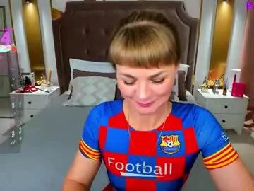 annasimonsj — GOAL: deep eye contact [70 tokens remaining] Immerse yourself in a world of eroticism,sexuality&bliss with me #milf #hairy #muscle #blonde #leather