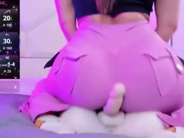 Freechat april_bowie on Chaturbate