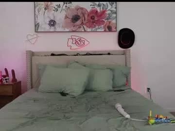 Freechat ari_lovexo on Chaturbate