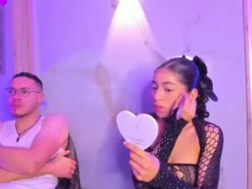 Freechat aron_and_molly on Chaturbate