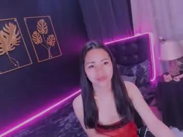 Freechat asianpetitefucker01 on Chaturbate
