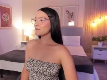 Group auroraevans__ on Chaturbate