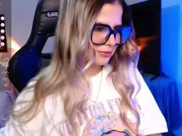 Freechat avrill_morgan on Chaturbate