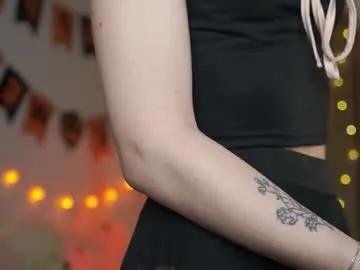 beckymadsons —  Let's reach 65000+ TODAY! I'm a #teen #18, #new #shy here, but already the best #bigass on CB  - Goal: take off my skirt  [196 tokens left]