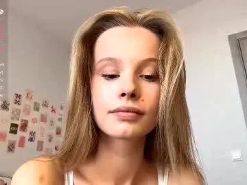 bella_gasp on Chaturbate 