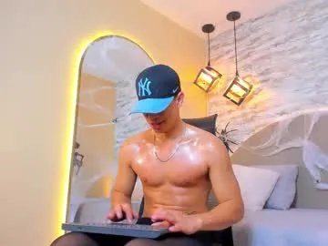 Freechat benjamin_more on Chaturbate