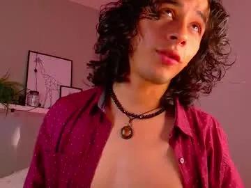 benjifiore_ — GOAL: Super sexy erotic dance [59 tokens remaining] Do we play to hide ... or to undress first? #18 #latino #skinny #cum #twink
