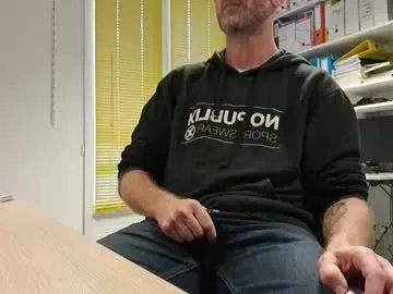 Freechat bi_french69 on Chaturbate