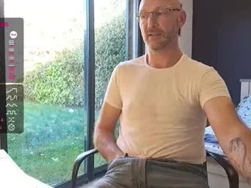 Freechat bi_french69 on Chaturbate