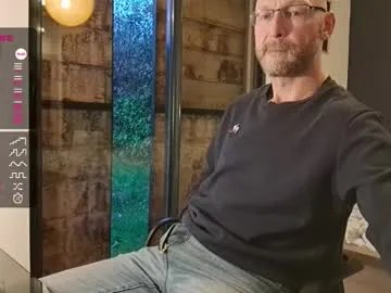 Freechat bi_french69 on Chaturbate