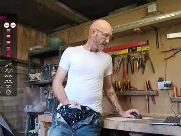 Freechat bi_french69 on Chaturbate