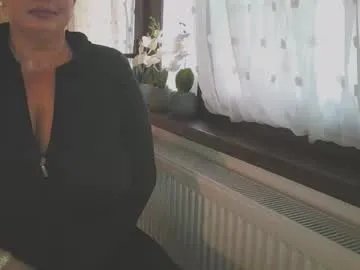 Freechat blueskysierra on Chaturbate