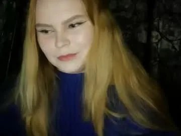 Freechat blushing_star on Chaturbate