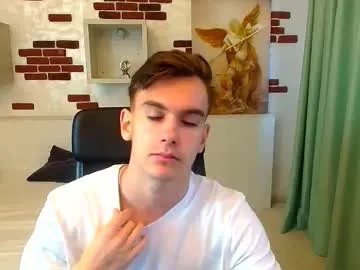 Freechat bradyflint on Chaturbate