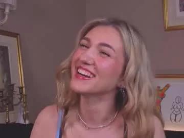 bridgetgodbold — Hello guys !! Im Adla GOAL: hugs&kiss Saturday 