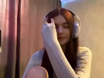 Freechat camienevius on Chaturbate