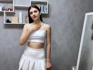 Freechat camienevius on Chaturbate