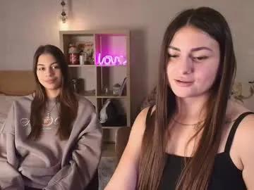 caressyourself on Chaturbate