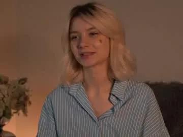 cassie130505 — My name is Cassie GOAL: Take off my shirt #19 #new #young #dance #boobs [198 tokens remaining]