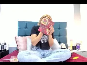 Freechat charlott_lens on Chaturbate