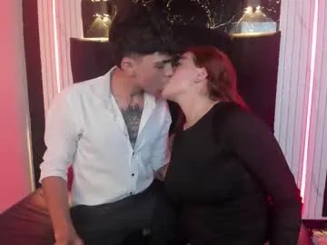 Freechat cherry_blaze_ on Chaturbate