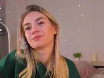 Freechat cherry_pr1ce on Chaturbate