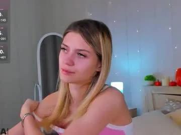 Freechat cherry_pr1ce on Chaturbate