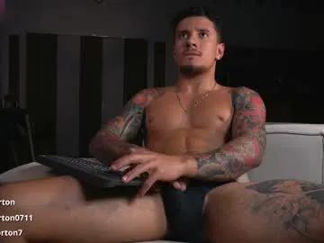 Freechat chris_morton on Chaturbate