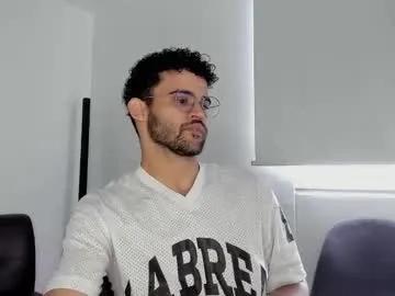 Freechat chrisandrew_ on Chaturbate