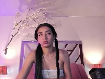 Freechat cloe_taylor__ on Chaturbate