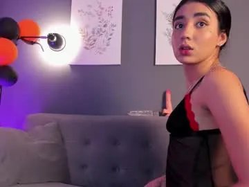 Freechat cloe_taylor__ on Chaturbate