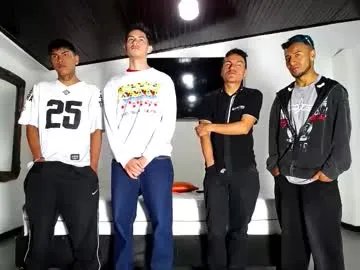 Freechat crismens on Chaturbate