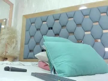 Freechat crystal_sm on Chaturbate