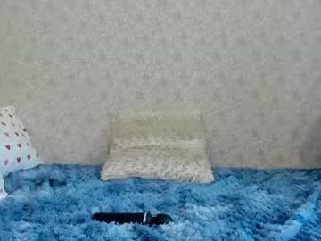 Freechat crystalnut on Chaturbate