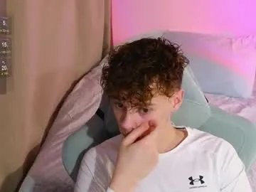 Freechat cute_thomas on Chaturbate