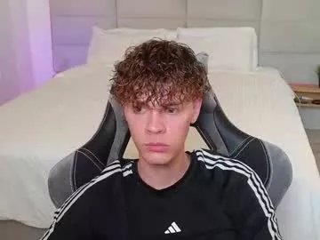 Freechat cute_thomas on Chaturbate