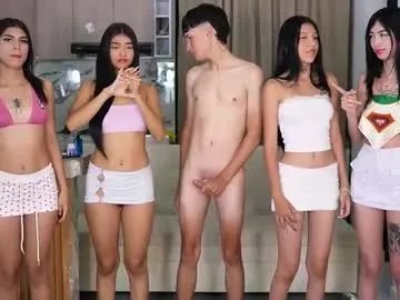 Freechat dears_pearlss on Chaturbate