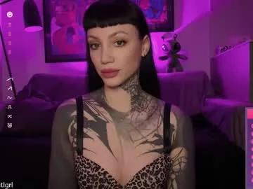 dgtlgrl on Chaturbate