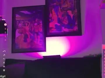 dgtlgrl on Chaturbate