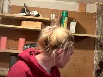 Freechat dickeddownsouth on Chaturbate