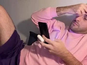 Freechat dickjulian on Chaturbate