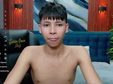 Freechat dilan_911 on Chaturbate