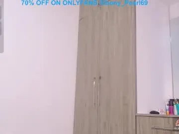 Freechat ebony_pearl69 on Chaturbate