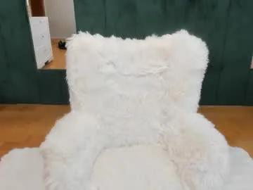 Freechat elisabaxter on Chaturbate