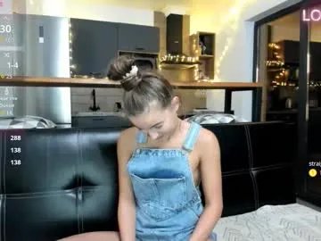 Freechat elizsweet on Chaturbate