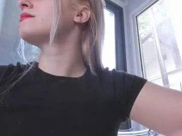 Freechat ella_vee on Chaturbate