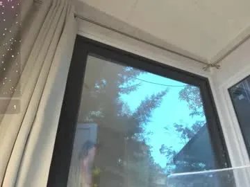 Freechat ella_vee on Chaturbate