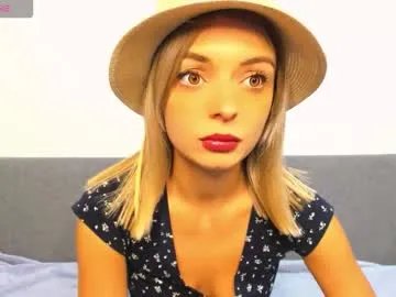 Freechat ellen_flow on Chaturbate